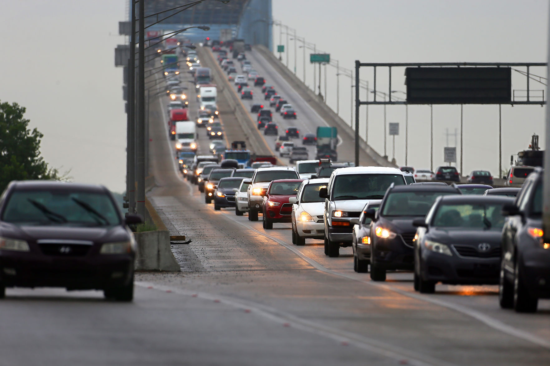 Don Holt Bridge traffic (copy)